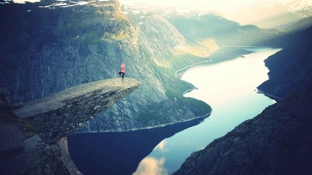 yoga-on-cliff-web